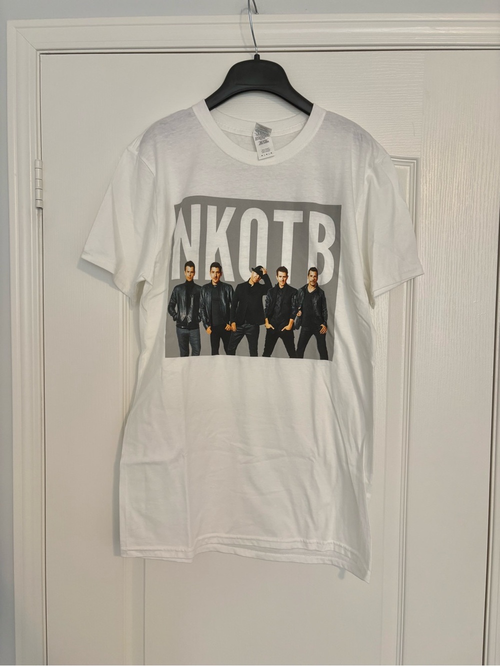 🎵NWOT NKOTB Concert T-Shirt.  Size M🎵